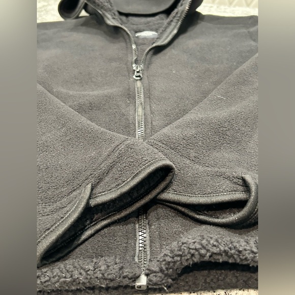 Faded Glory, size XL (16 to 18), black, long sleeve, zipup Sherpa hoodie/pockets - Picture 5 of 10